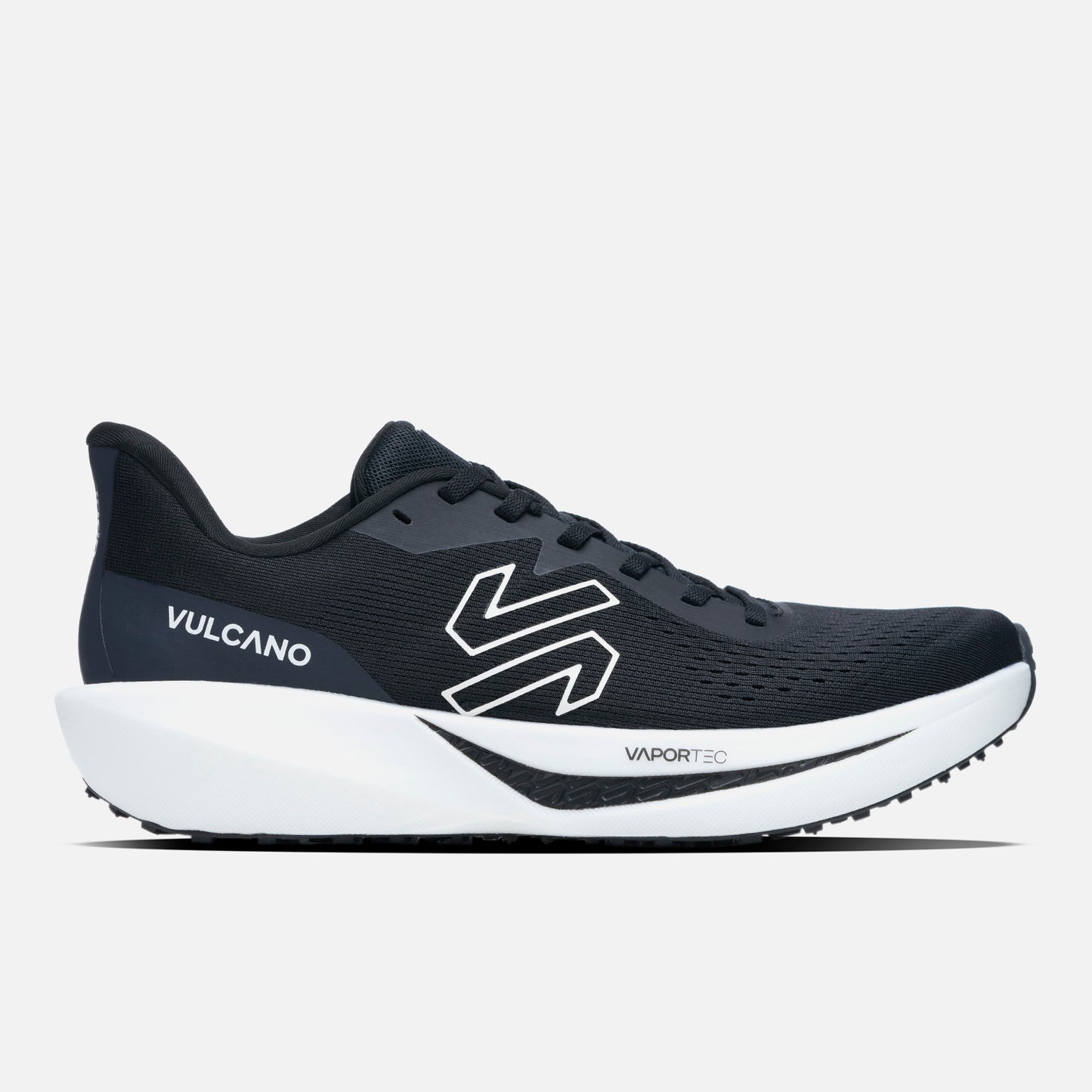 Zapatillas Mujer Epicenter Negro Vulcano con diseño aerodinámico y suela VaporTec ideal para running y entrenamientos diarios.
