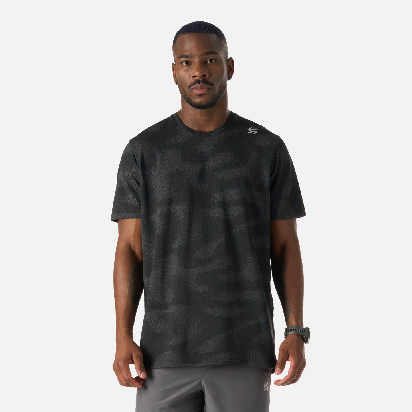 Polera Hombre Built To Move Pro T-Shirt Negro Vulcano