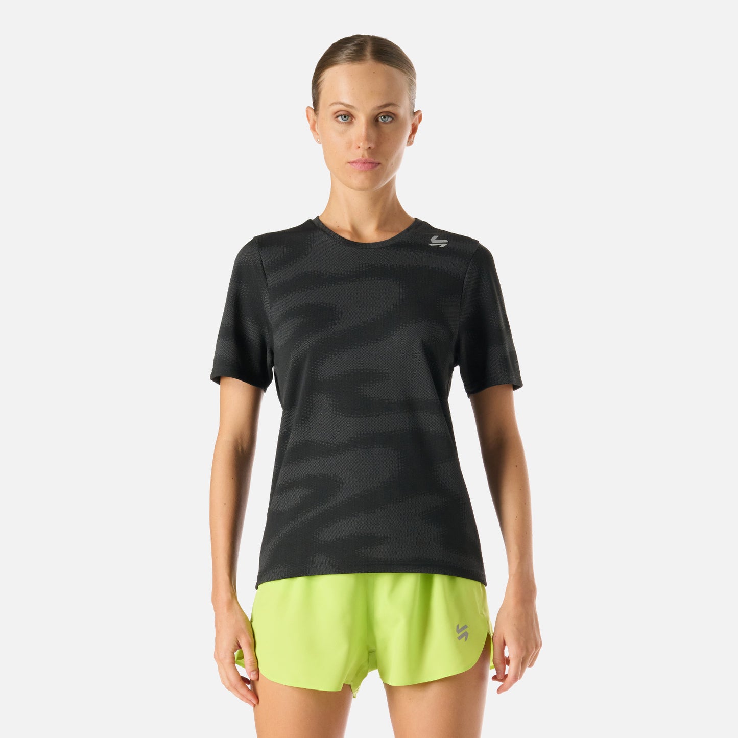 Polera Mujer Built To Move Pro T-Shirt Negro Vulcano