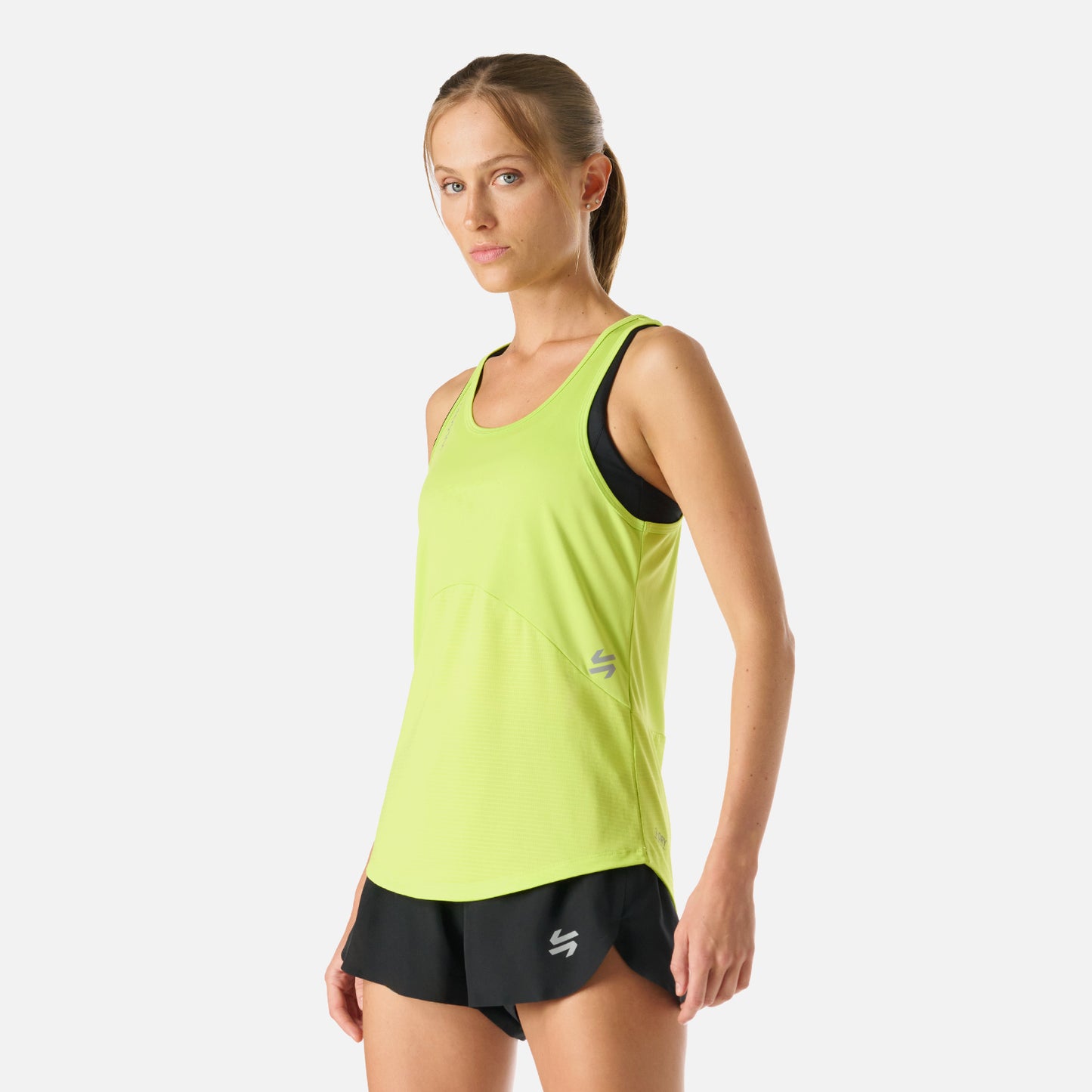 Polera Mujer Built To Move Tank Top Verde Lima Vulcano