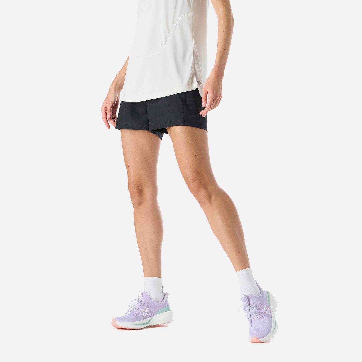Shorts Mujer Built To Move 4" Shorts Negro Vulcano