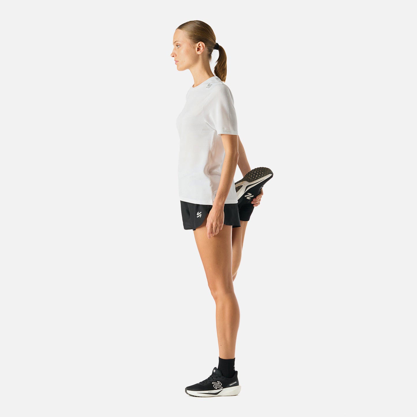Polera Mujer Built To Move Pro T-Shirt Blanco Vulcano