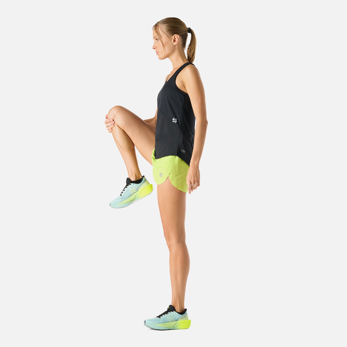 Polera Mujer Built To Move Tank Top Negro Vulcano