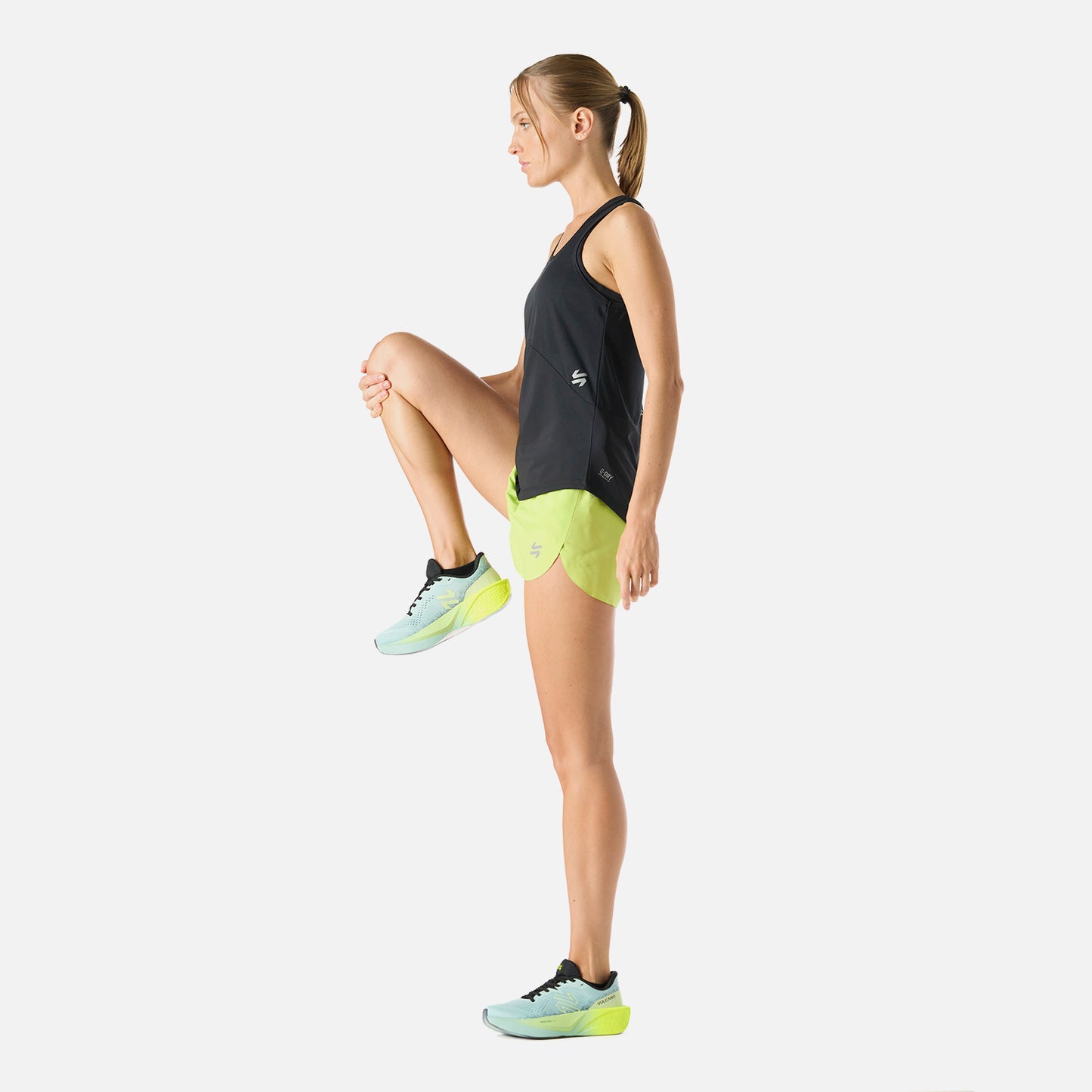Shorts Mujer Built To Move 3" Shorts Verde Lima Vulcano