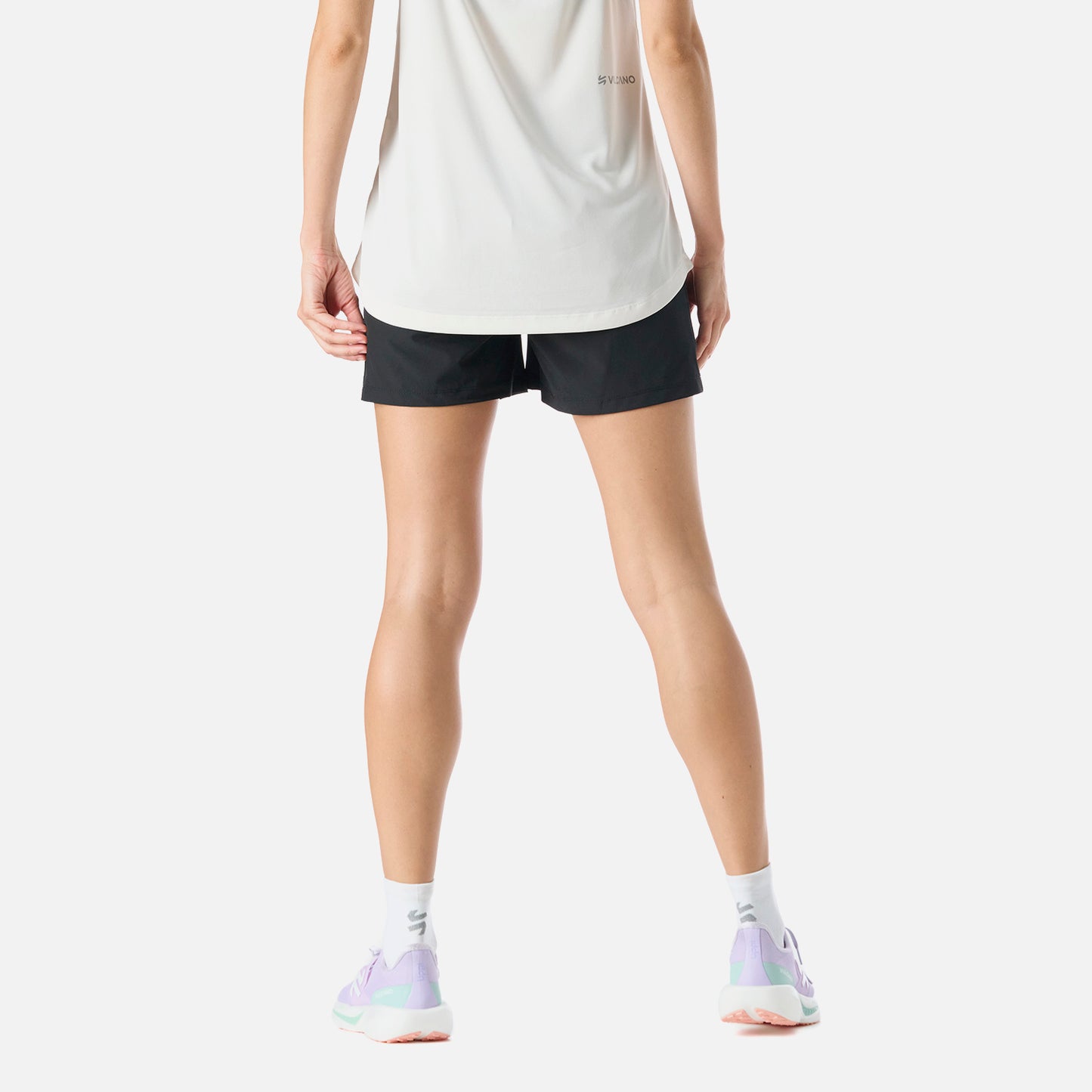 Shorts Mujer Built To Move 4" Shorts Negro Vulcano