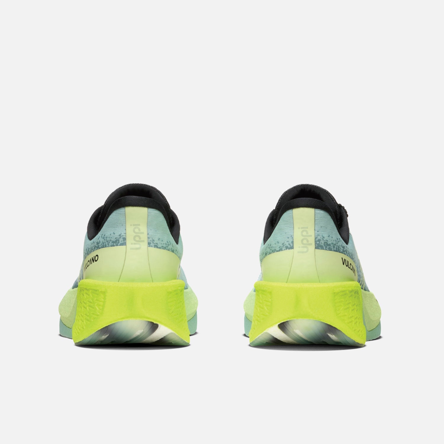 Vista trasera de las Zapatillas Mujer Nazca Jade / Verde Claro Vulcano con diseño ergonómico y suela RebounTec ideal para running de alto rendimiento.