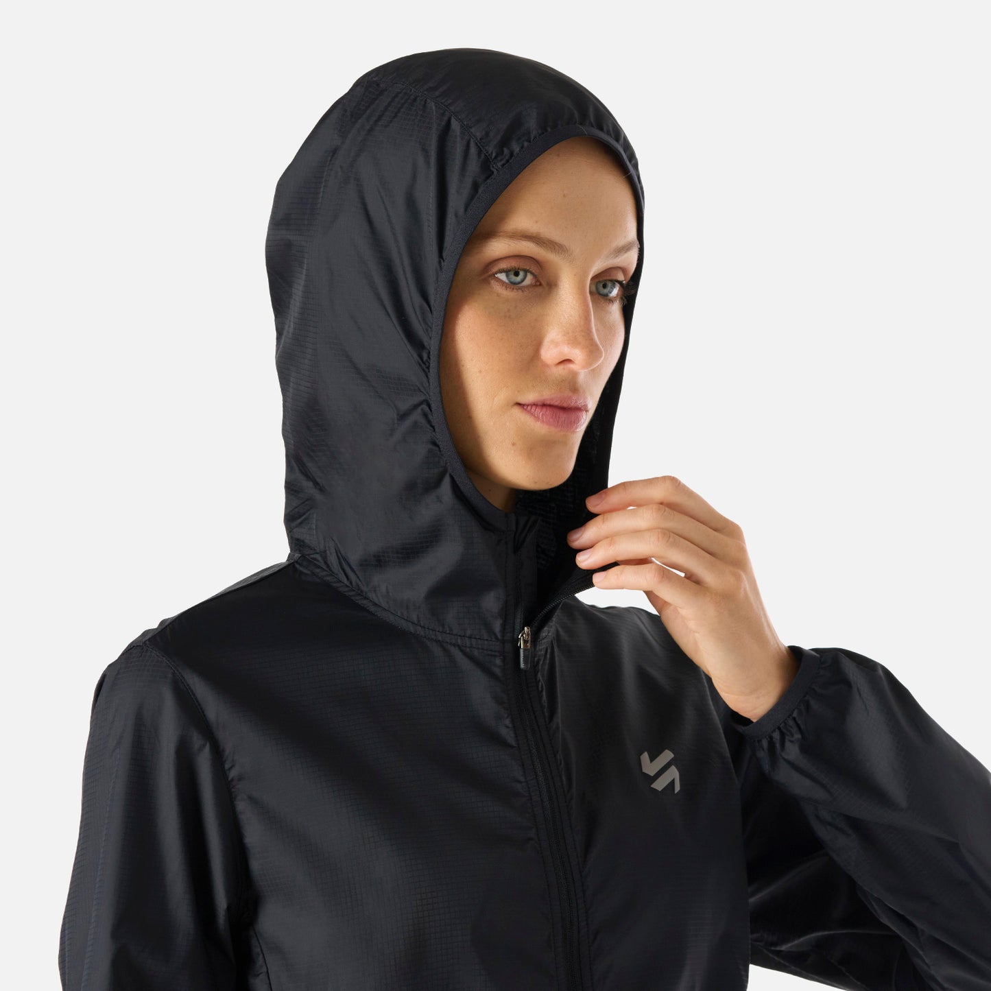 Chaqueta Mujer Built To Move Windbreaker Jacket Negro Vulcano