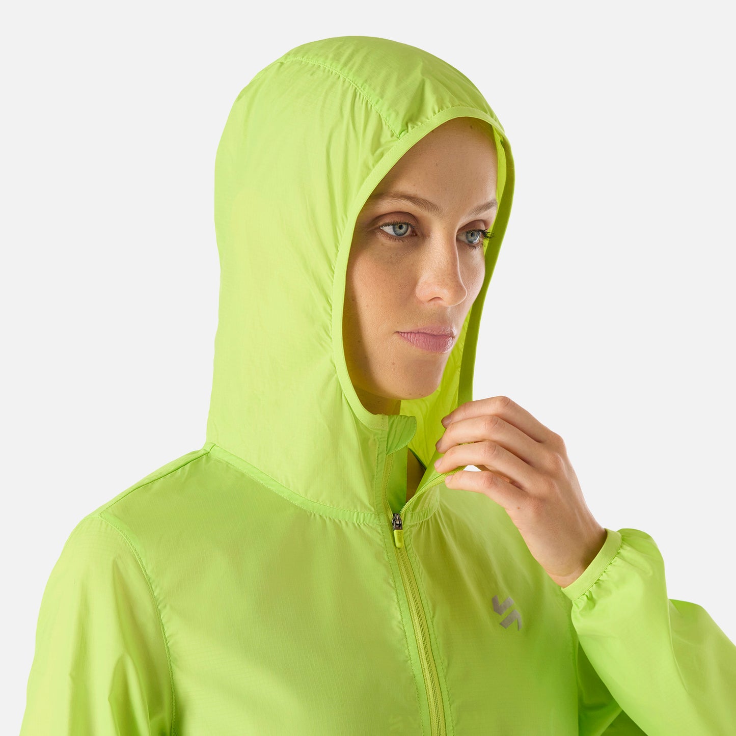 Chaqueta Mujer Built To Move Windbreaker Jacket Verde Lima Vulcano