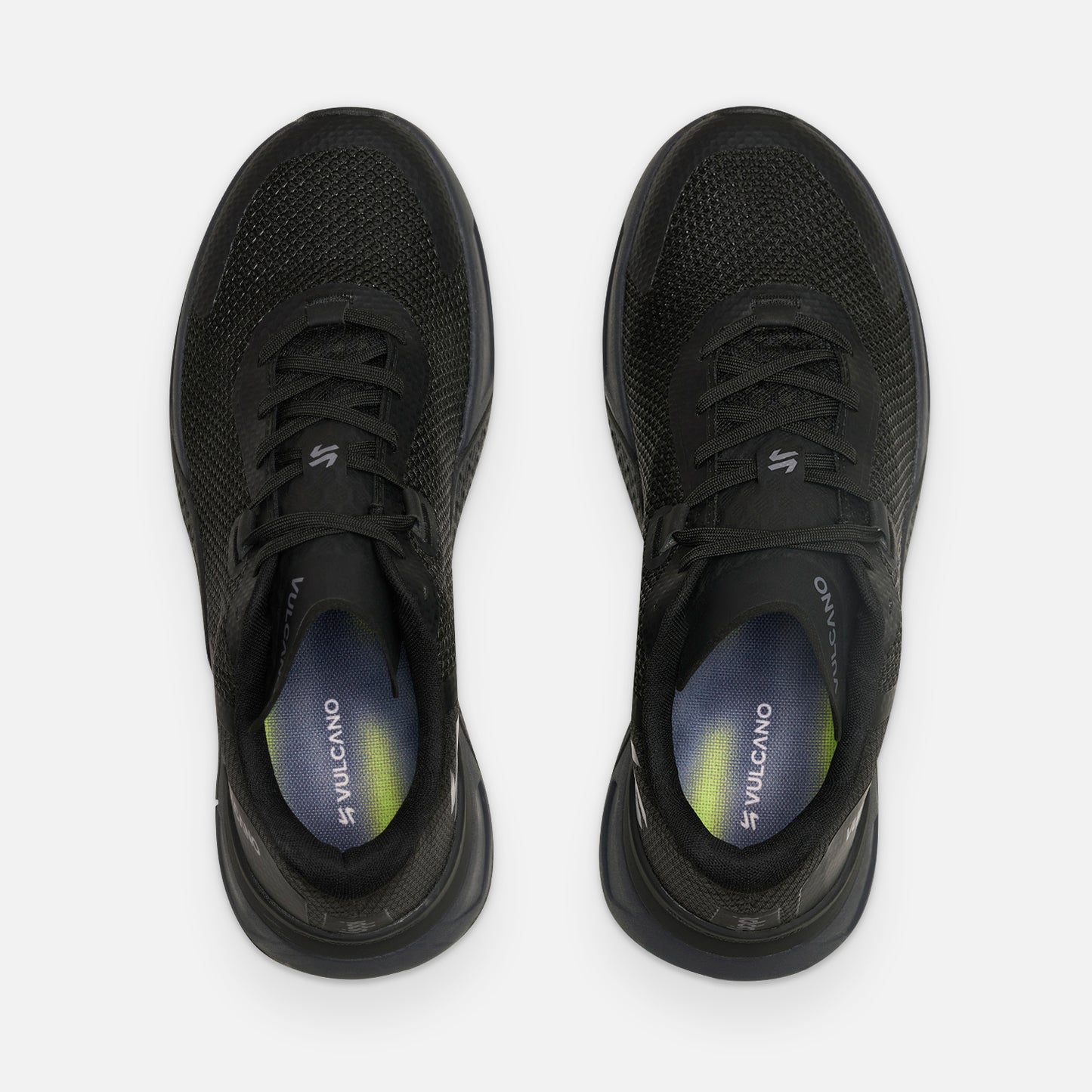 Vista superior de las Zapatillas Hombre No Gravity Triple Negro Vulcano mostrando plantilla Ortholite y diseño ergonómico para mayor confort.