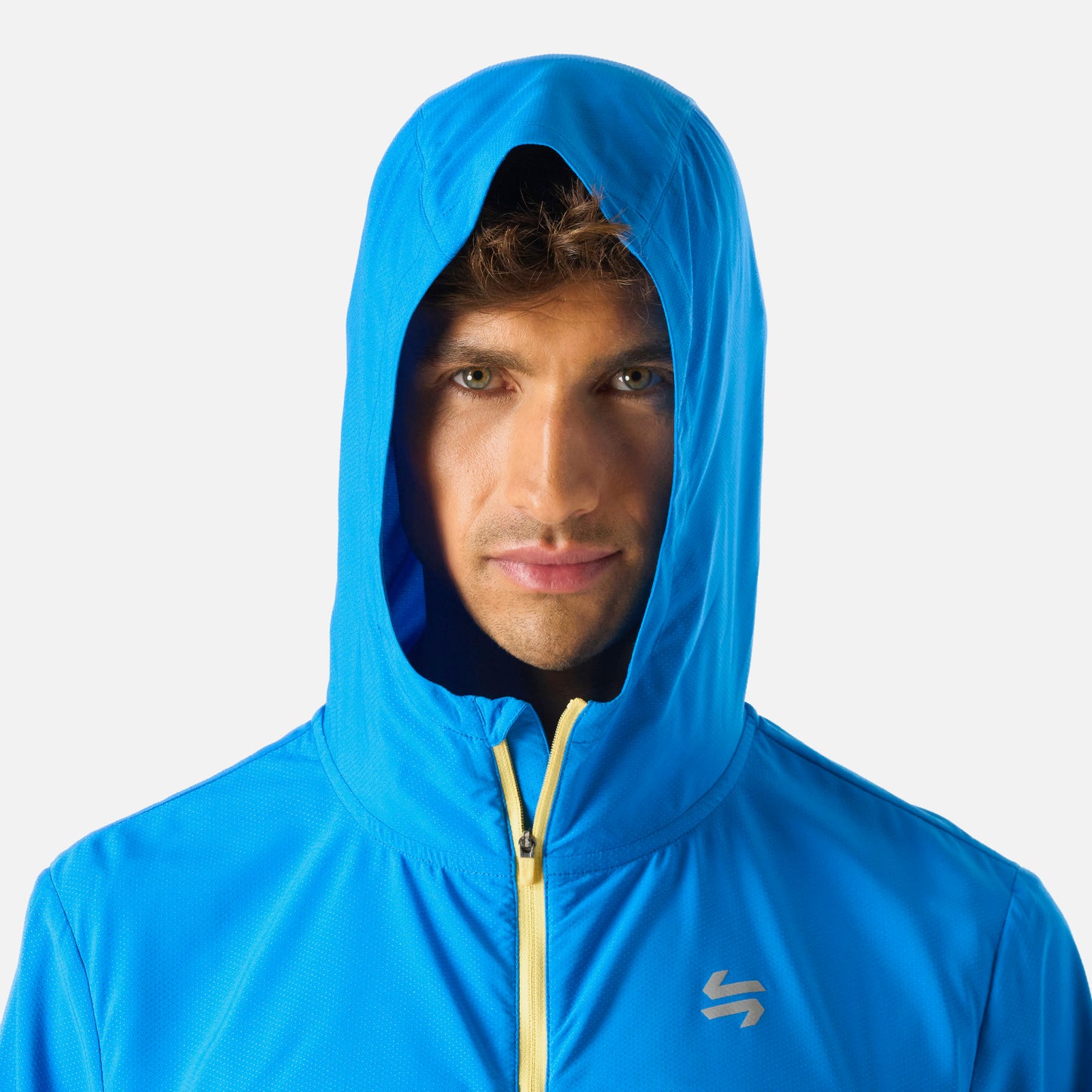 Chaqueta Hombre Built To Move Pro Windbreaker Jacket Azul Vulcano