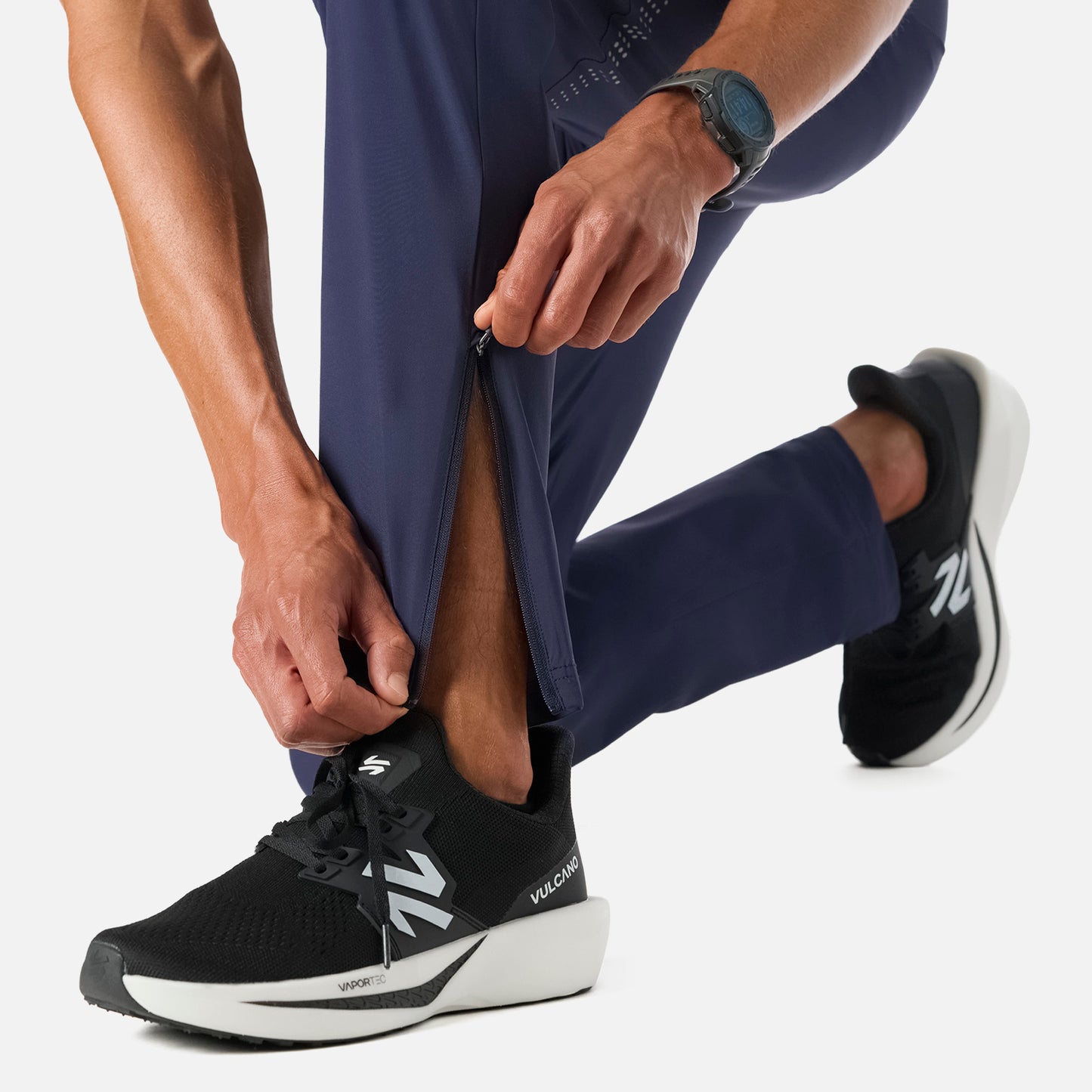 Pantalón Hombre Built To Move Pants Azul Marino Vulcano