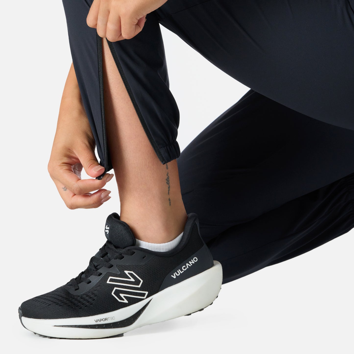 Pantalón Mujer Built To Move Pants Negro Vulcano