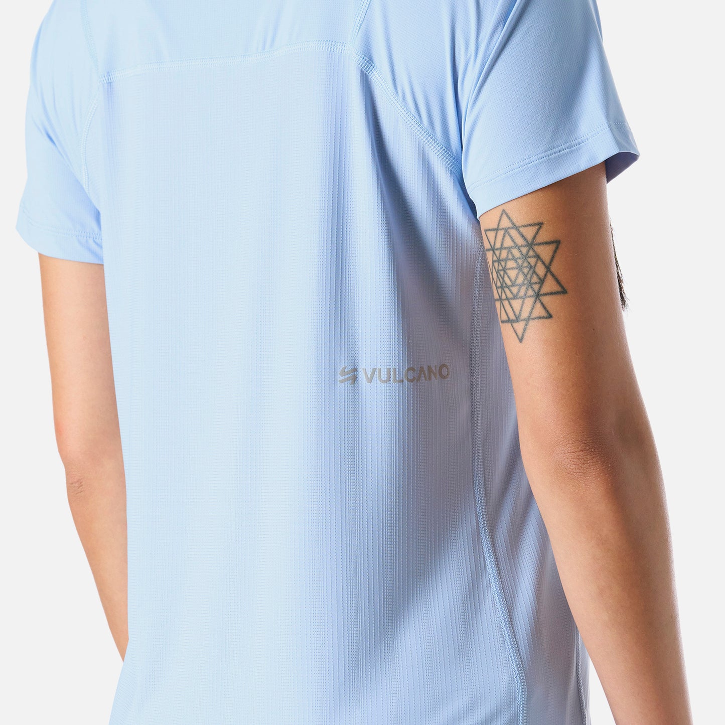 Polera Mujer Built To Move T-Shirt Celeste Vulcano