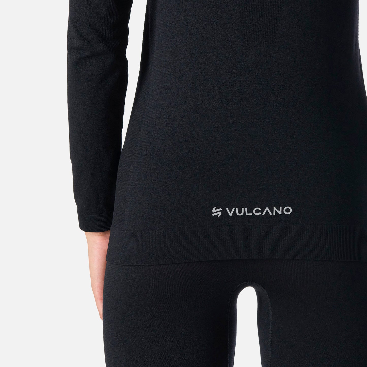 Primera Capa Mujer Built To Move Warm Shield Top Negro Vulcano