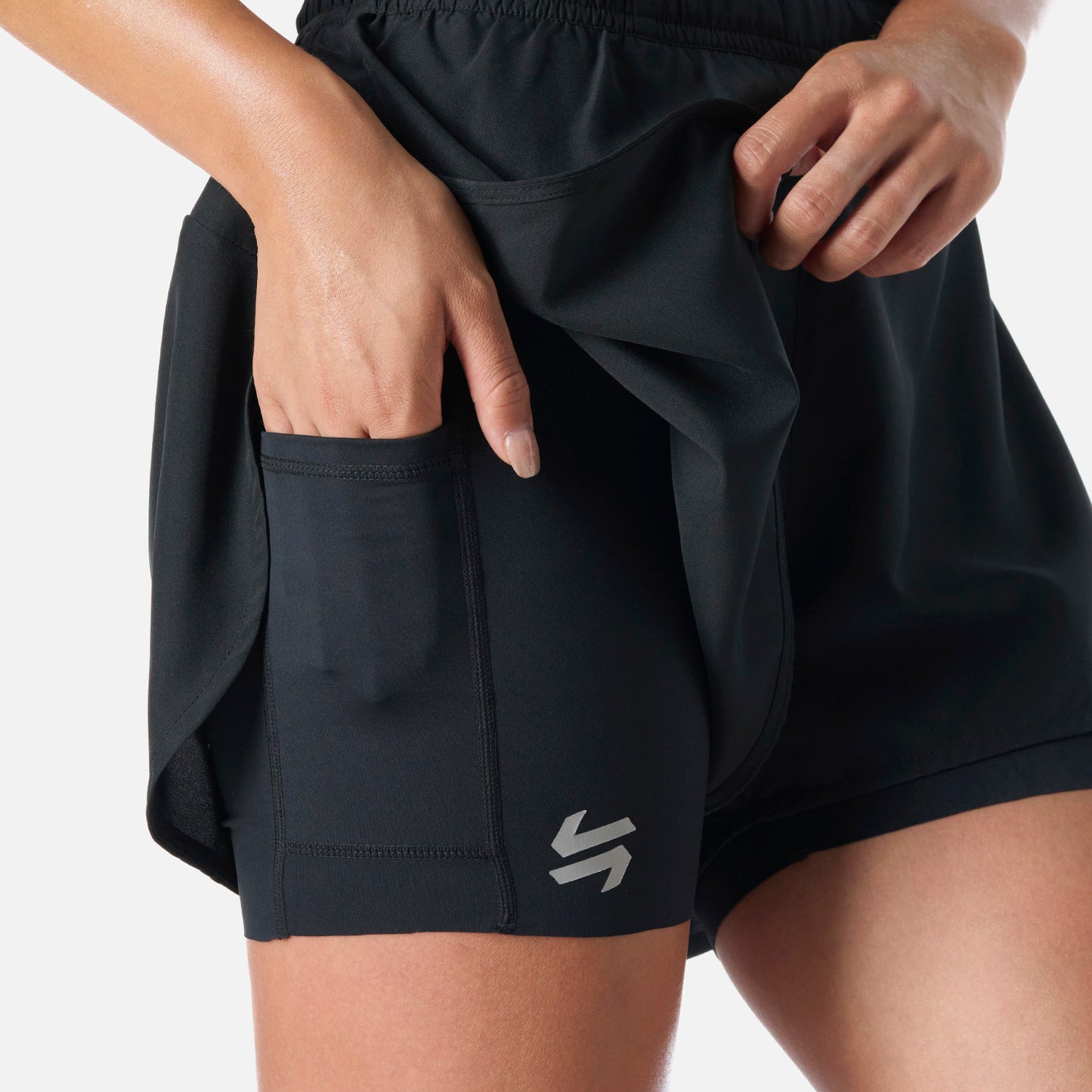 Shorts Mujer Built To Move 2-in-1 2,5" Shorts Negro Vulcano