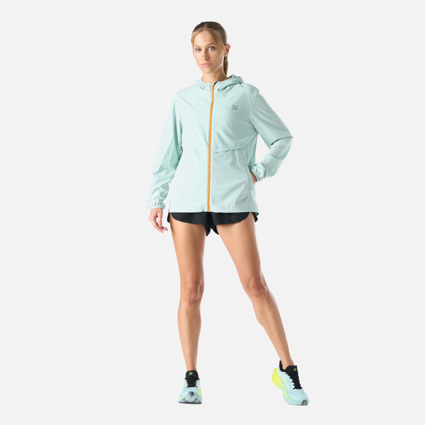 Chaqueta Mujer Built To Move Pro Windbreaker Jacket Jade Vulcano