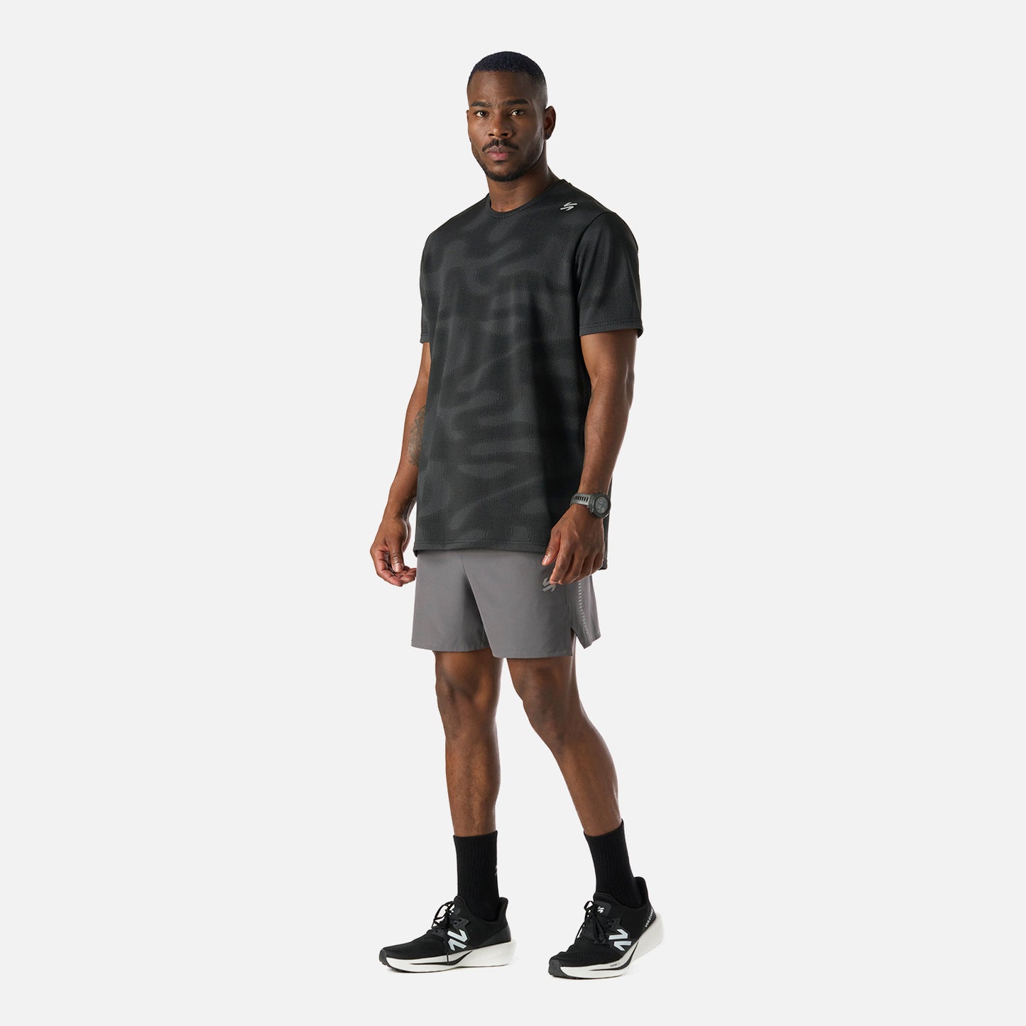 Polera Hombre Built To Move Pro T-Shirt Negro Vulcano