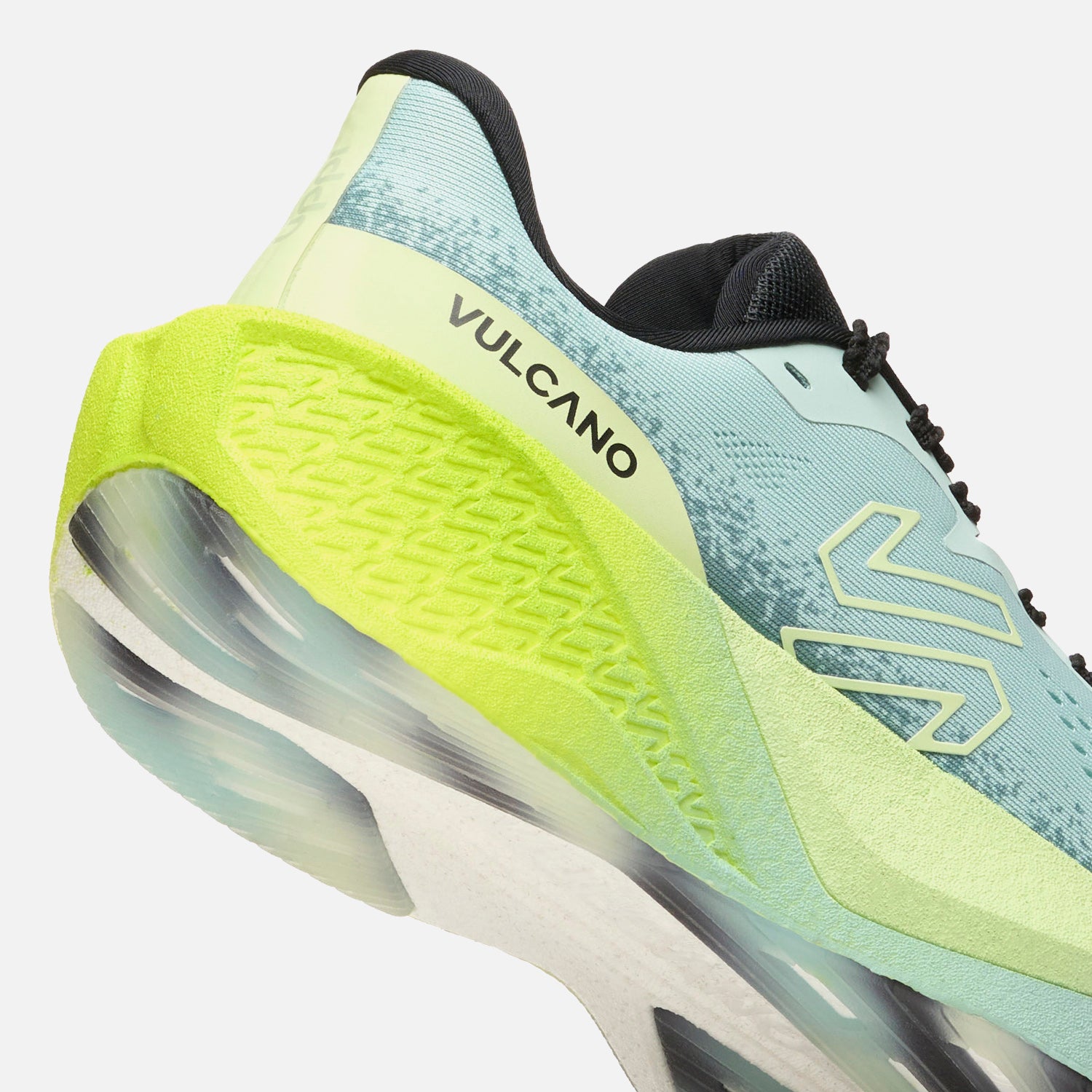 Zapatillas Mujer Nazca Jade / Verde Claro Vulcano con suela RebounTec y plantilla Ortholite Hybrid, ideales para running de alta velocidad.