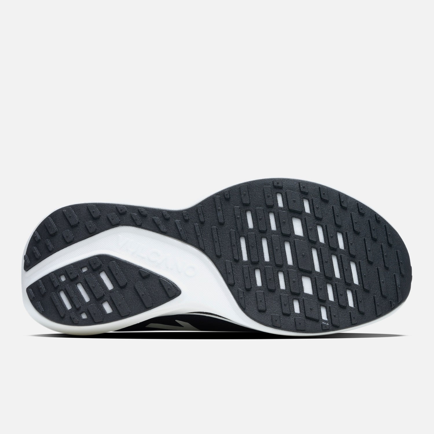 Vista inferior de las Zapatillas Mujer Epicenter Negro Vulcano mostrando su suela con patrón de tracción para mayor agarre.